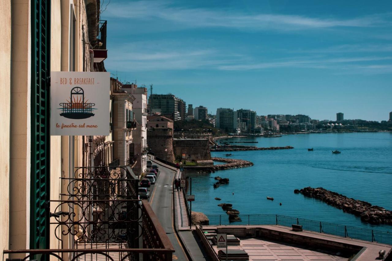B&B Le Finestre Sul Mare Tarent Zewnętrze zdjęcie