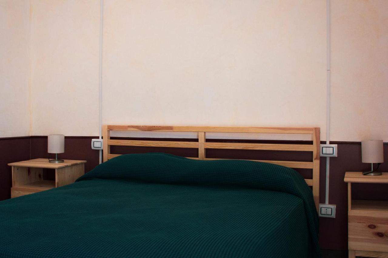 B&B Le Finestre Sul Mare Tarent Zewnętrze zdjęcie
