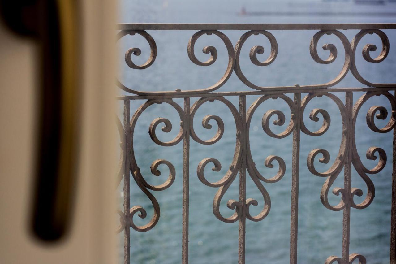 B&B Le Finestre Sul Mare Tarent Zewnętrze zdjęcie