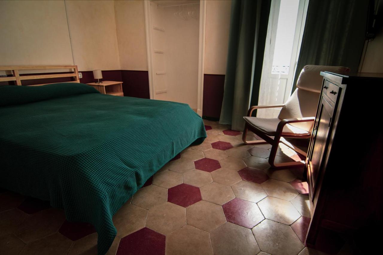 B&B Le Finestre Sul Mare Tarent Zewnętrze zdjęcie